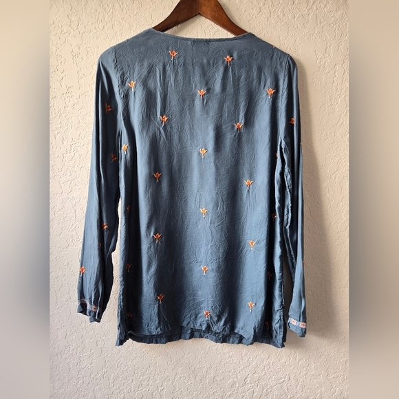 Sundance Floral Boho Silk Like Cordelia Tunic Embroidered Blue Blouse small - Picture 7 of 10